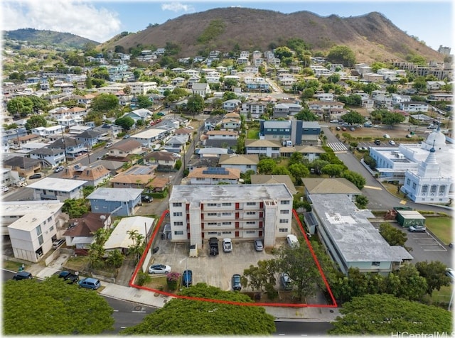 bird's eye view featuring a mountain view