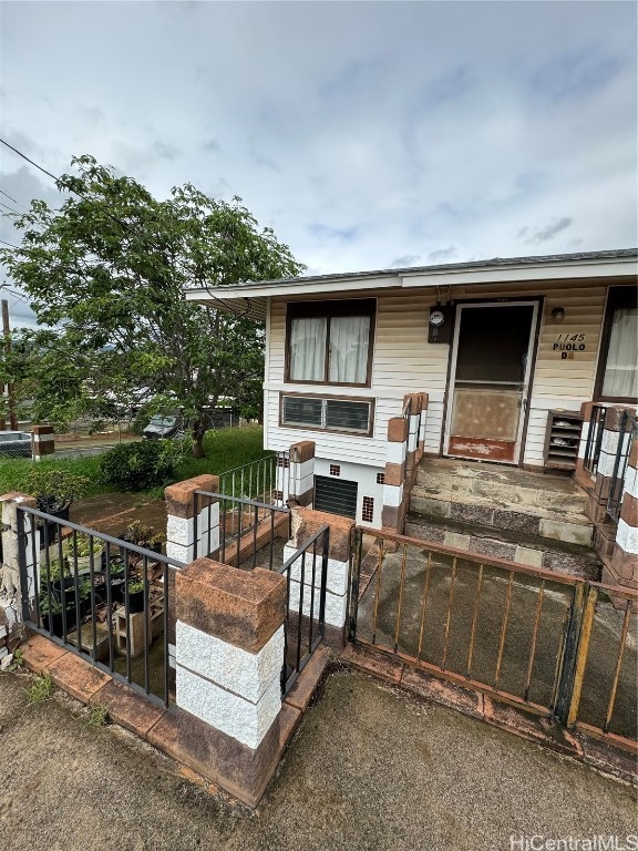 view of front of home