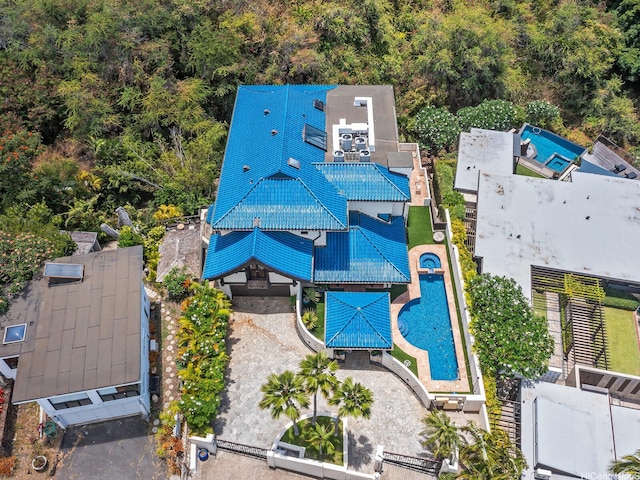 2999 Makalei Pl, Honolulu, HI 96815 - aerial view of property and surrounding area with a pool