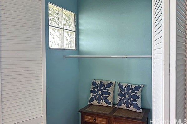 view of mudroom