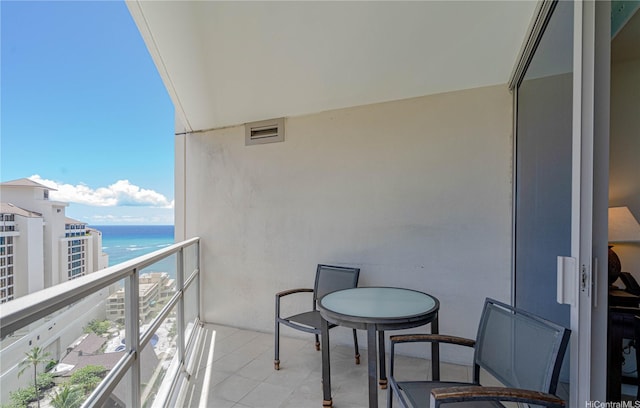 223 Saratoga Rd Unit 1006, Honolulu, HI 96815 - balcony featuring a water view
