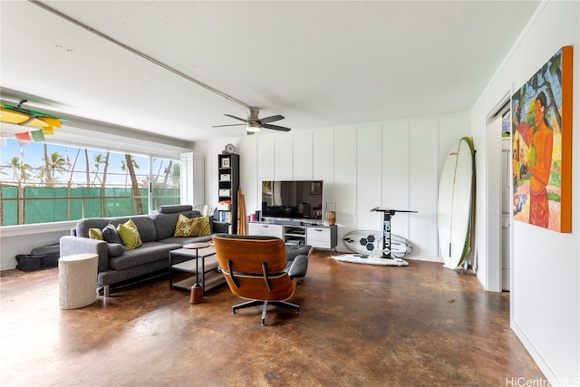 living room featuring ceiling fan