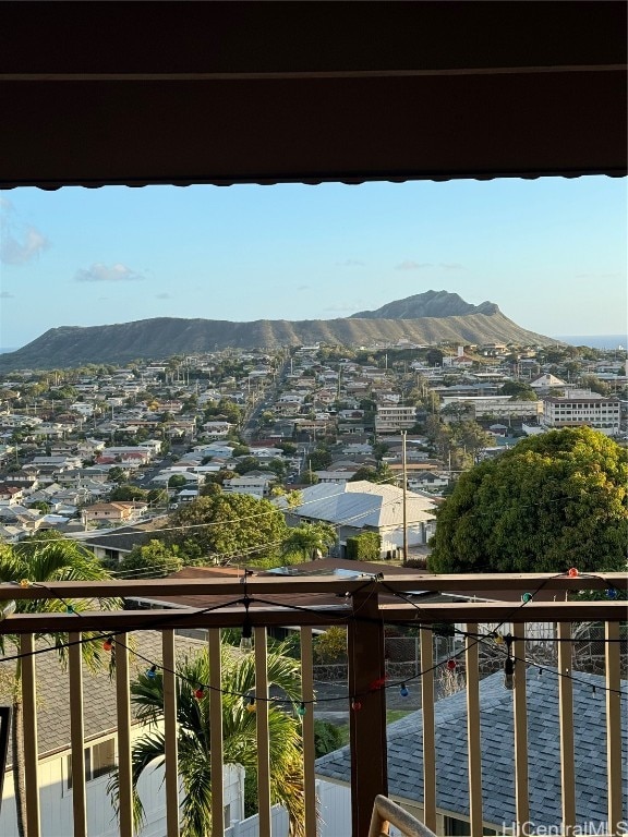 balcony featuring a mountain view