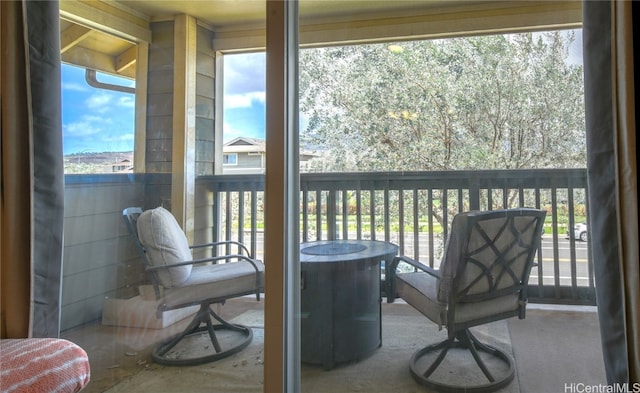 view of sunroom / solarium