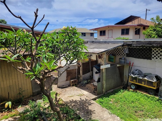 view of rear view of house