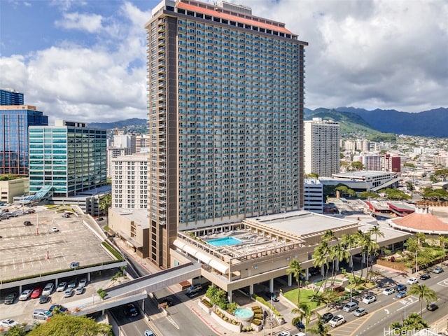 view of city featuring a mountain view