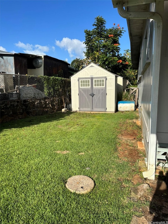 1629 Kino St Unit F, Honolulu, HI 96819 - view of yard