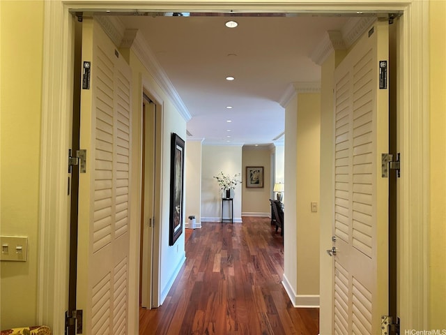 1740 S Beretania St Unit 33, Honolulu, HI 96826 - corridor with crown molding, dark wood-style floors, recessed lighting, and baseboards