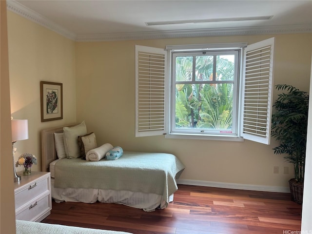 1740 S Beretania St Unit 33, Honolulu, HI 96826 - bedroom with wood finished floors, ornamental molding, and baseboards