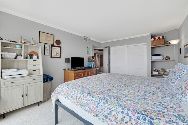 581 Kamoku St Unit 2402, Honolulu, HI 96826 - bedroom with light carpet, ornamental molding, and a closet