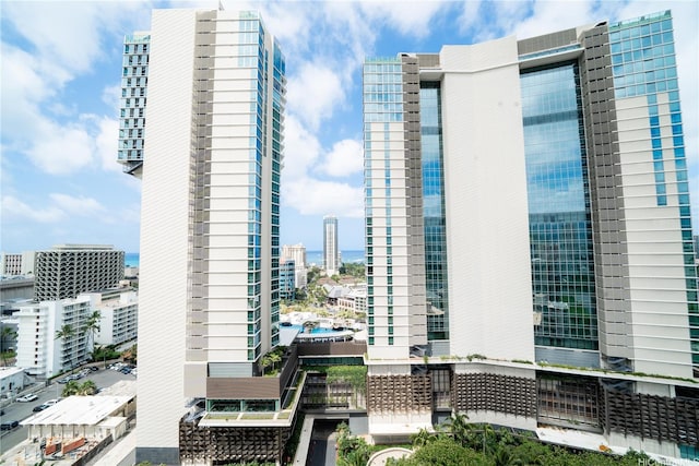 2140 Kuhio Ave Unit 1907, Honolulu, HI 96815 - city view