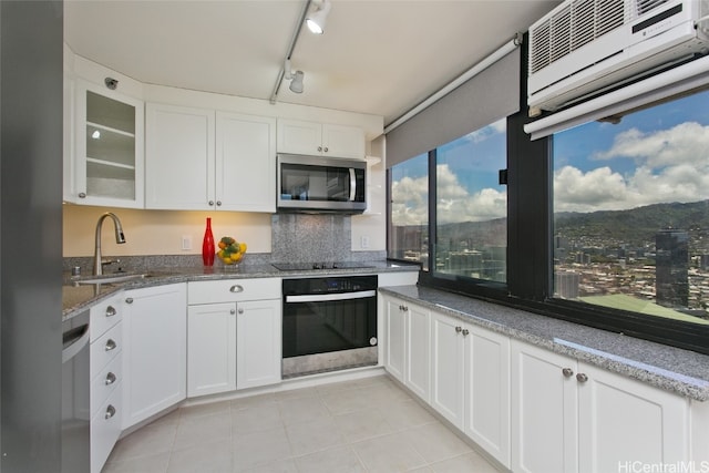 Listing photo 3 for 343 Hobron Ln Unit 4302, Honolulu HI 96815