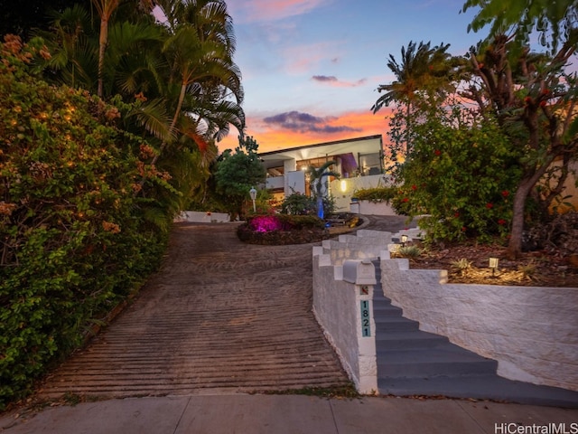 view of front of home