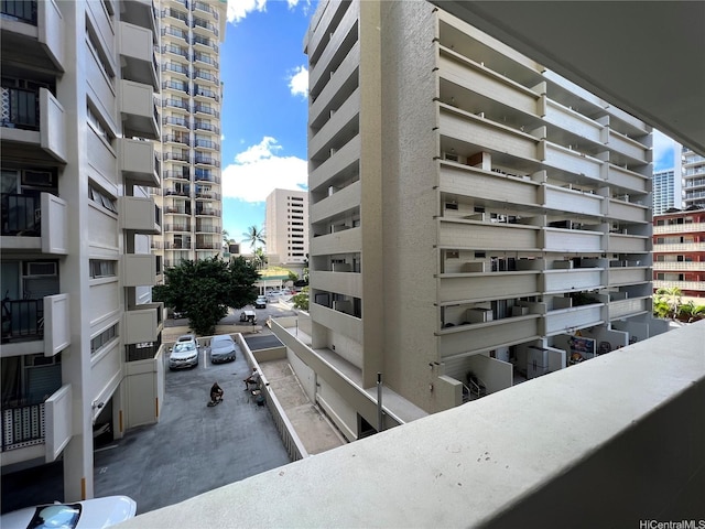 2463 Kuhio Ave Unit 405, Honolulu, HI 96815 - view of apartment building / complex