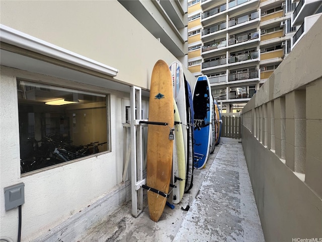 2463 Kuhio Ave Unit 405, Honolulu, HI 96815 - view of property exterior with stucco siding