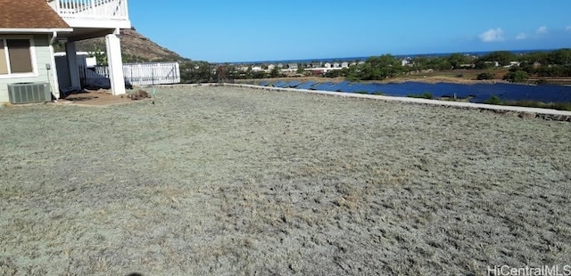 view of yard with a water view