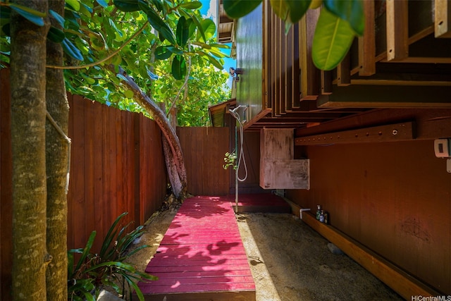 59-557 Ke Iki Rd Unit A, Haleiwa, HI 96712 - exterior space with fence