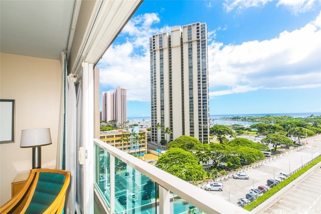 410 Atkinson Dr Unit 907, Honolulu HI, 96814, 1 bedrooms, 1 bath condo for sale