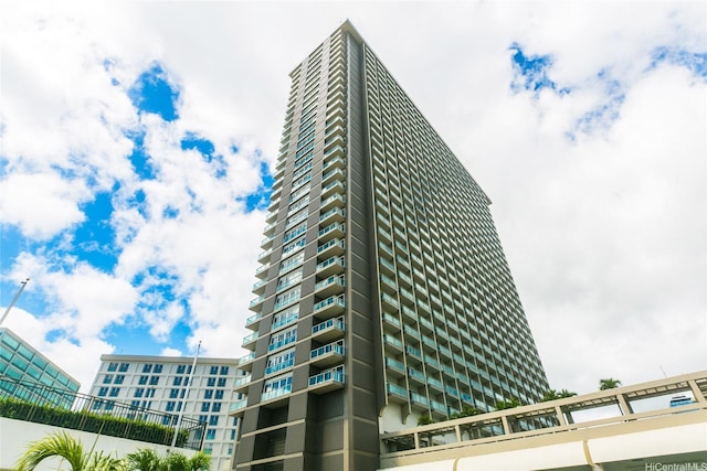 410 Atkinson Dr Unit 907, Honolulu, HI 96814 - view of property