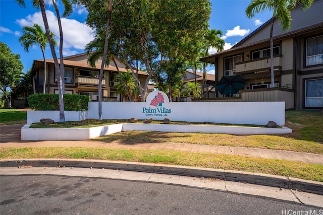 view of community / neighborhood sign