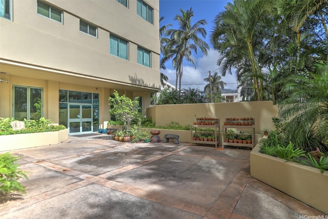 1314 Kalakaua Ave Unit 413, Honolulu, HI 96826 - view of patio / terrace with french doors