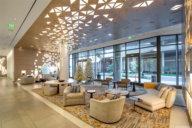987 Queen St Unit 508, Honolulu, HI 96814 - lobby with a high ceiling and expansive windows