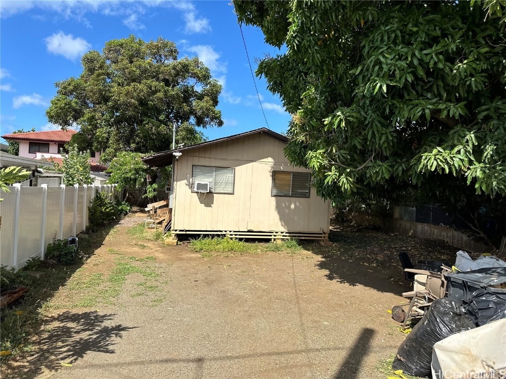 view of property exterior