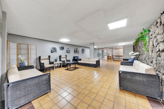 647 Kunawai Ln Unit B203, Honolulu, HI 96817 - building lobby with a textured ceiling