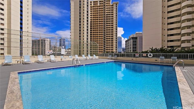 view of swimming pool