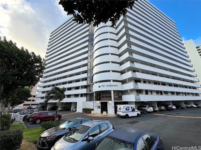 1128 Ala Napunani St Unit 406, Honolulu HI, 96818, 3 bedrooms, 1.5 baths condo for sale