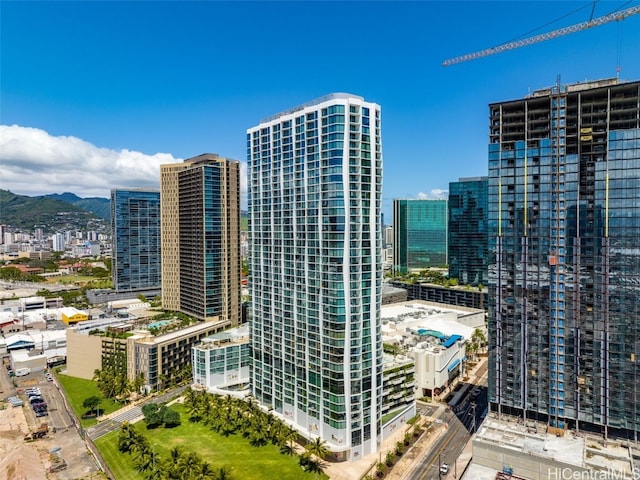 city view featuring a mountain view