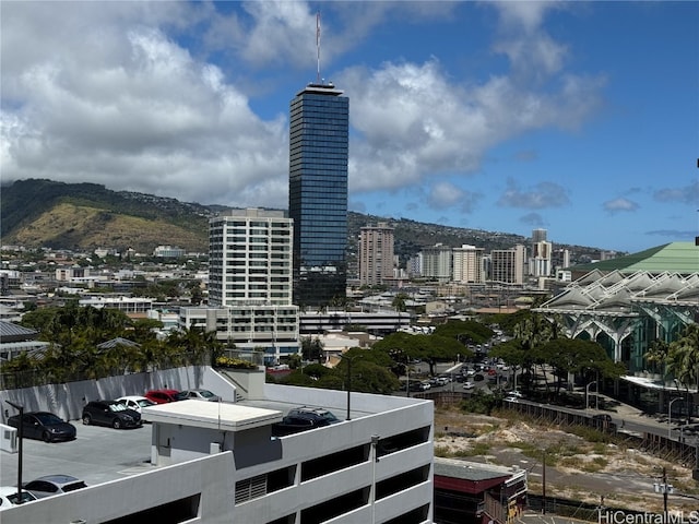 Listing photo 3 for 410 Atkinson Dr Unit 1133, Honolulu HI 96814