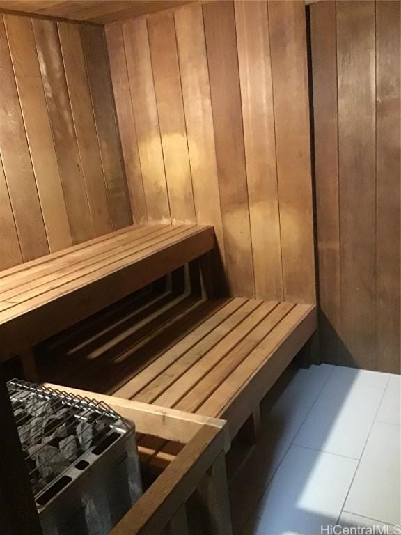 view of sauna / steam room