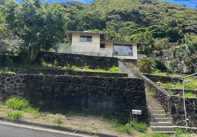 view of front of house