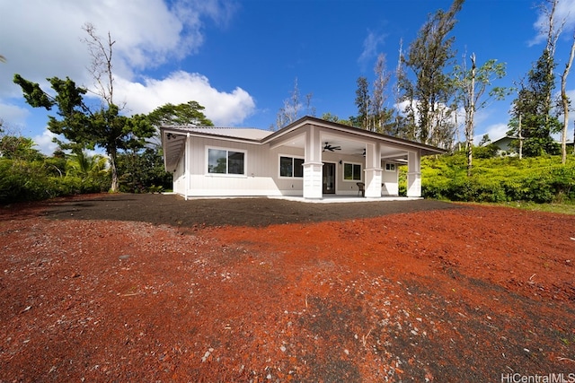 Listing photo 3 for 15-1957 24th Ave, Keaau HI 96749