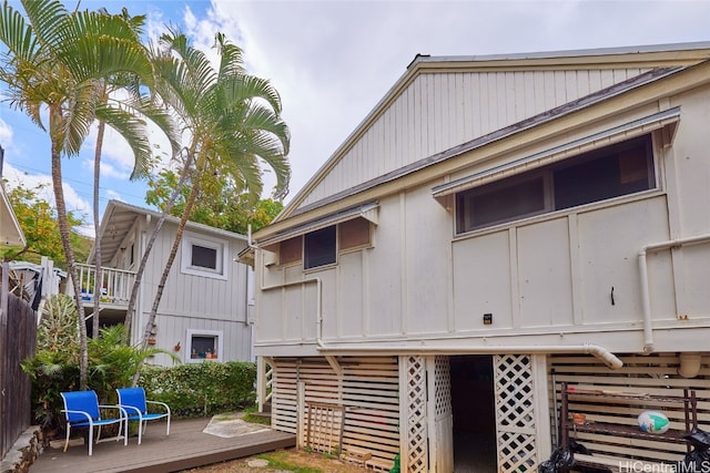 Listing photo 3 for 206 Madeira St, Honolulu HI 96813