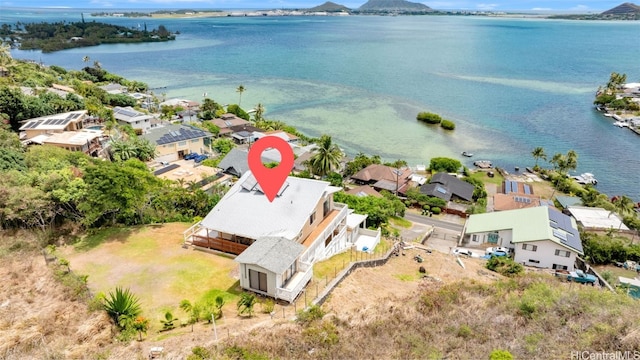 bird's eye view featuring a water view