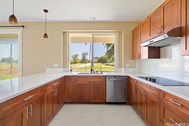 kitchen with dishwasher, black electric stovetop, kitchen peninsula, sink, and decorative light fixtures