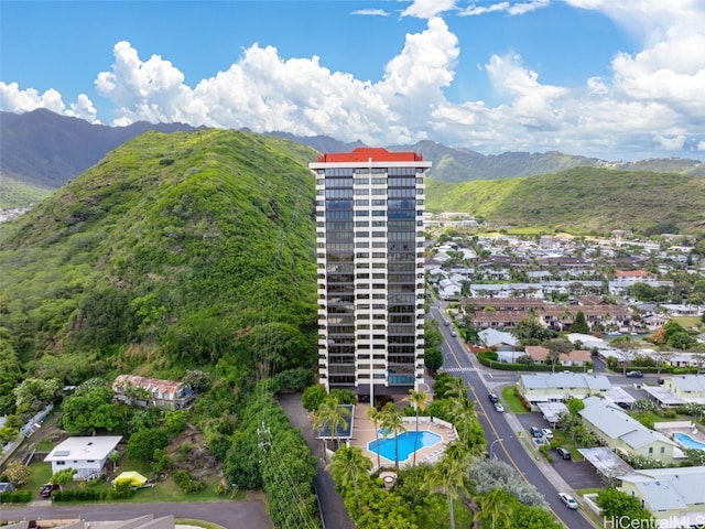 Listing photo 3 for 250 Kawaihae St Unit 8C, Honolulu HI 96825