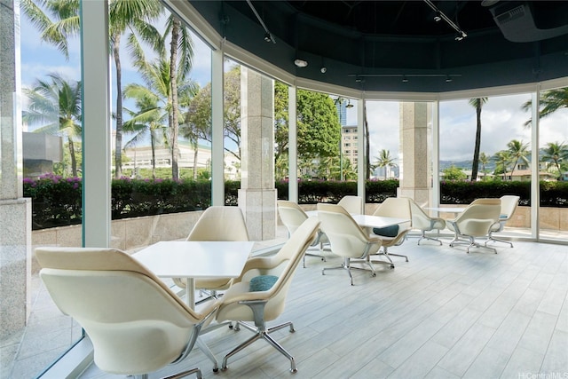 1888 Kalakaua Ave Unit 907, Honolulu, HI 96815 - sunroom / solarium with wood finished floors and track lighting