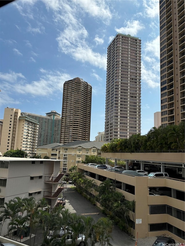 425 Ena Rd Unit 506C, Honolulu, HI 96815 - photo 2