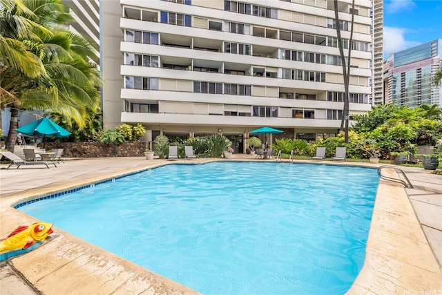 425 Ena Rd Unit 1202A, Honolulu, HI 96815 - view of community pool