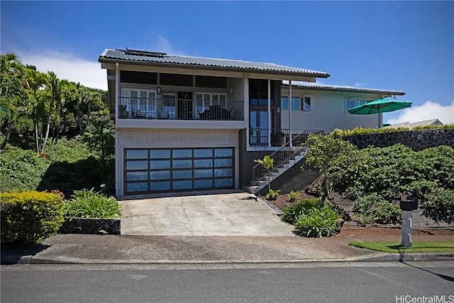 view of front of house with a garage