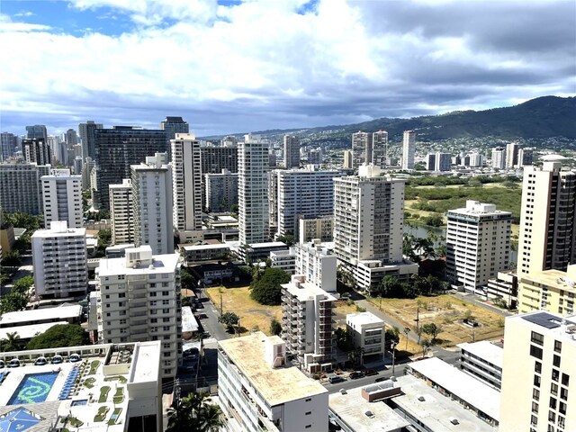 view of city featuring a mountain view