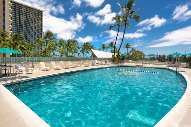 1777 Ala Moana Blvd Unit 2218, Honolulu, HI 96815 - community pool with fence and a patio area