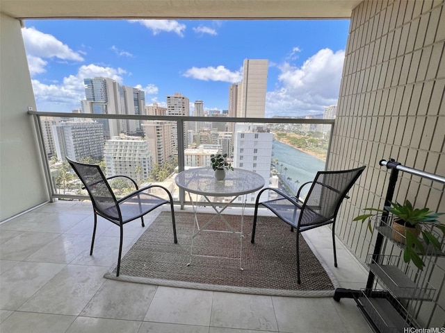 445 Seaside Ave Unit 2208, Honolulu, HI 96815 - photo 1