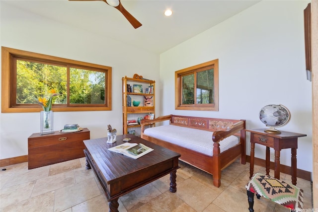 48-5528 Honokaa Waipio Rd, Honokaa, HI 96727 - sitting room featuring baseboards and a ceiling fan
