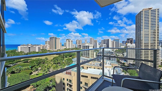 383 Kalaimoku St Unit E2001, Honolulu, HI 96815 - balcony featuring a view of skyline