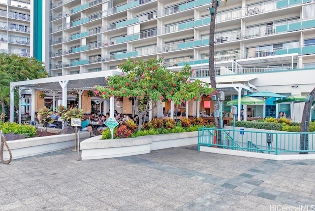 1777 Ala Moana Blvd Unit 223, Honolulu, HI 96815 - view of apartment building / complex