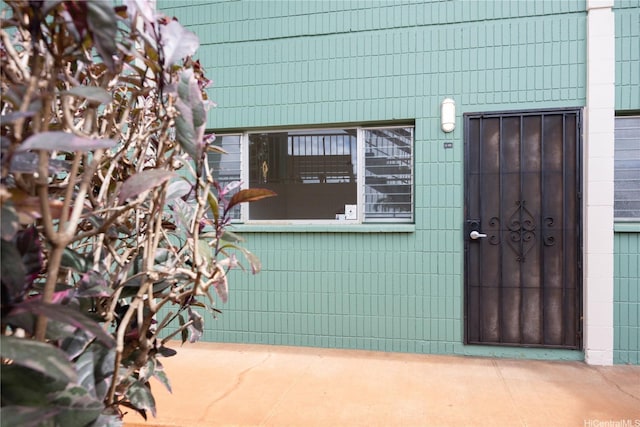 4280 Salt Lake Blvd Unit H11, Honolulu, HI 96818 - entrance to property